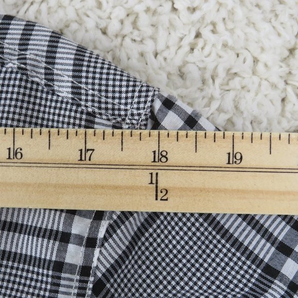 SOHO* Men's Short Sleeve Button Down‎ Shirt Size Small Double Front Pocket - Picture 6 of 8